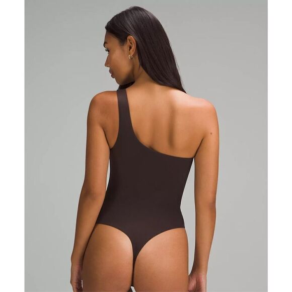 Lululemon Wundermost Ultra-Soft Nulu Asymmetrical Bodysuit - Picture 4 of 10